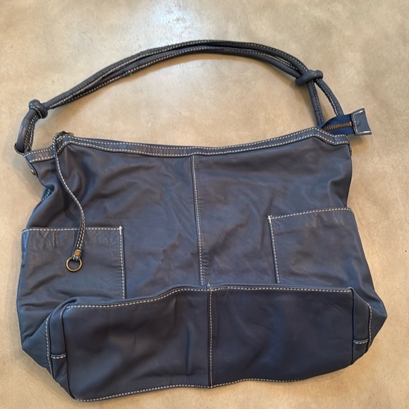 Navy blue leather shoulder bag - Picture 4 of 8